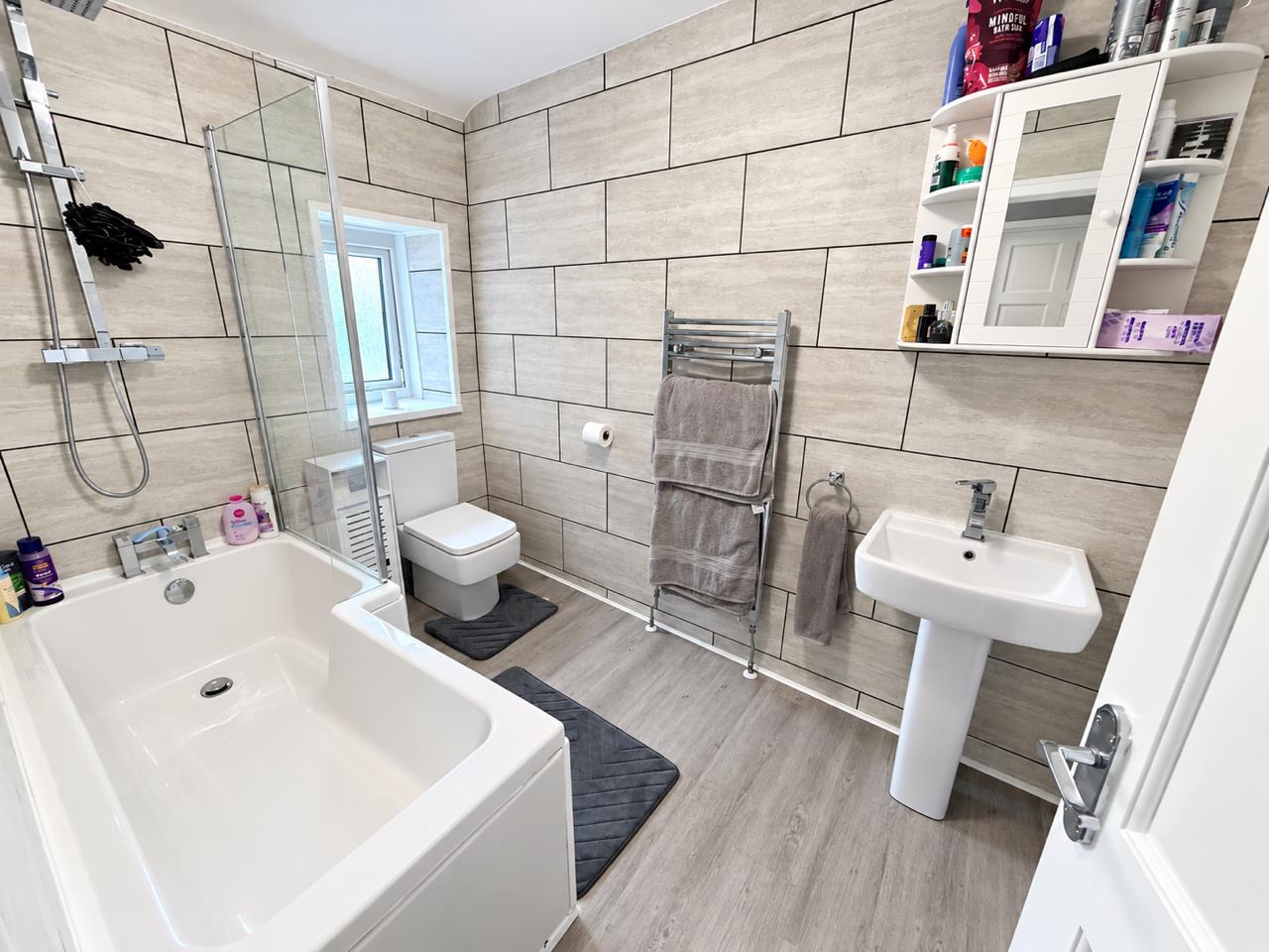Goppa Road, Pontarddulais, Swansea, SA4 8JW